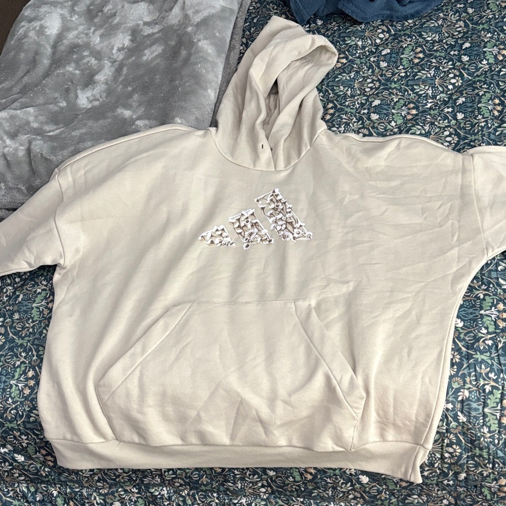 Adidas Cream Hoodie (New without tags) Womens Size 2XL